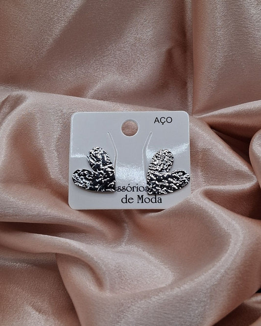 Brincos Coração Martelado