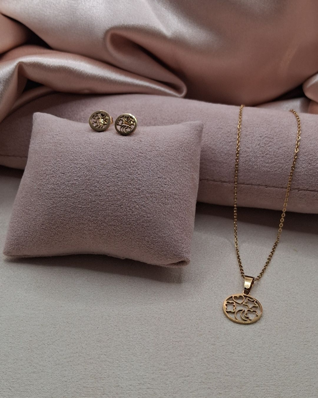 Conjunto Universo